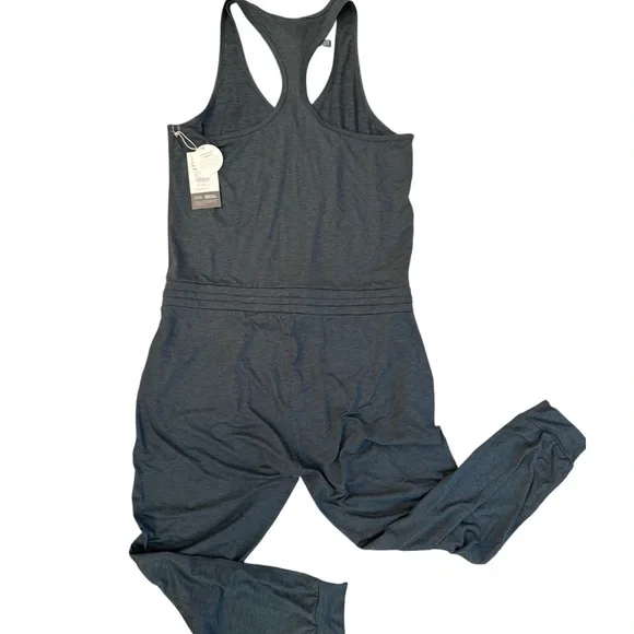 NEW Sold Out Vuori Women's Lux Jumpsuit Stone Heather, Size Medium - Picture 9 of 9